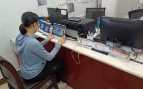 《加强法治建设，三亚市开启乡村振兴智慧新篇 ——村居法务助手落地吉阳区，打通法律“最后一公里”》 请在正文首行加上大标题“加强法治建设，三亚市开启乡村振兴智慧新篇”