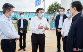 海南省长冯飞考察调研远程新能源商用车海南项目